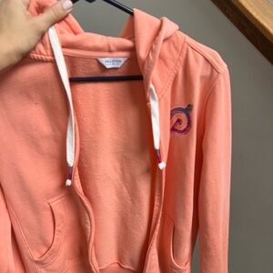 Peloton Bundle(zip up + long sleeve both peloton brand + tank not peloton brand)